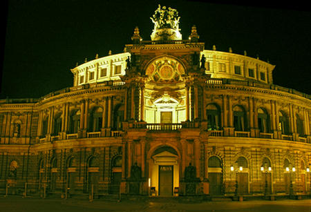 405_Dresden_Semperoper