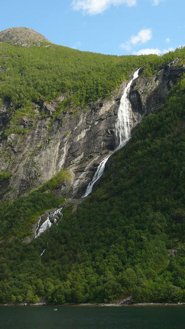 20.081_Hellesylt_Geiranger.08