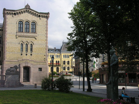 009_Oslo_Parlament